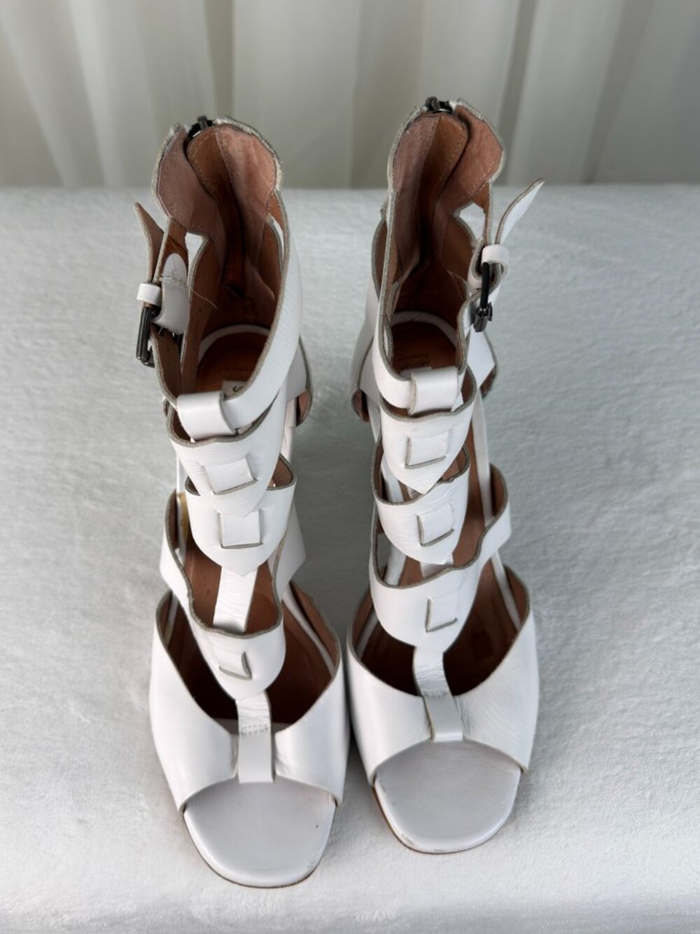 Steve Madden White Leather Cage Strappy Block Heel Sandals Womens 9 Open Toe - Picture 3 of 9